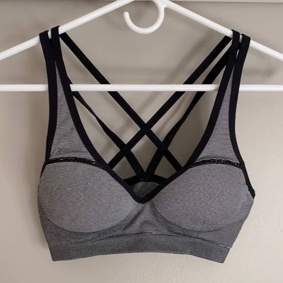 VS Pink Push Up Sports Bra - Picture 1 of 4